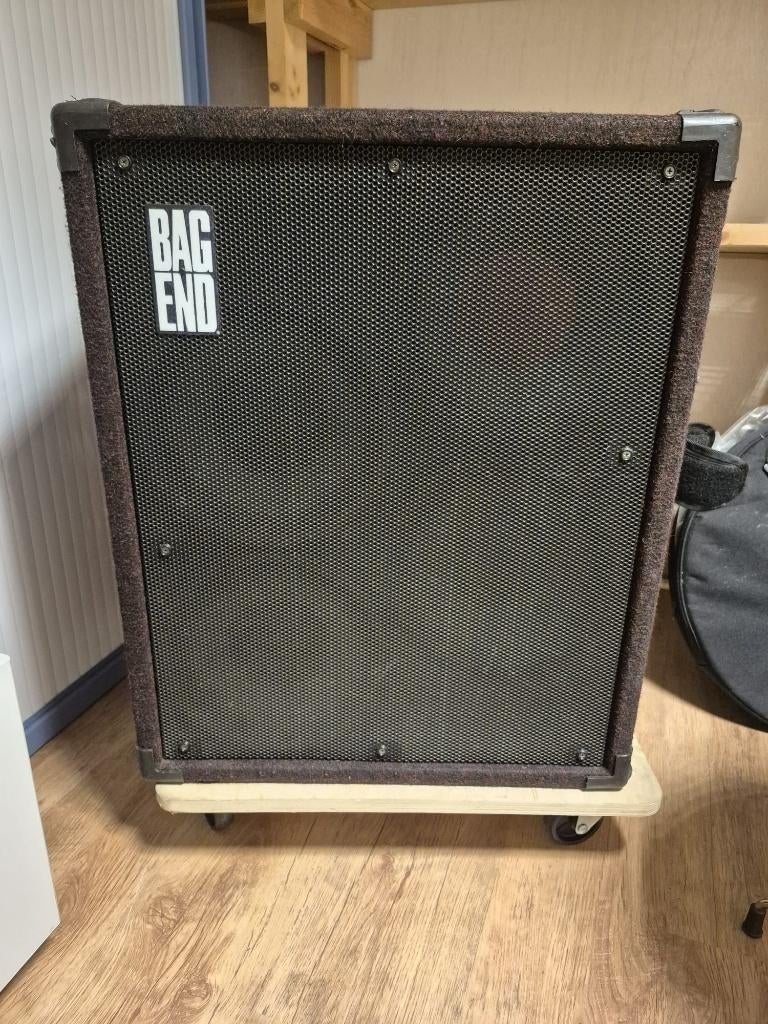 Bag End Q10BX-D 4x10 Bass Cabinet – 800W, Ophalen, Gebruikt, Basgitaar, 100 watt of meer