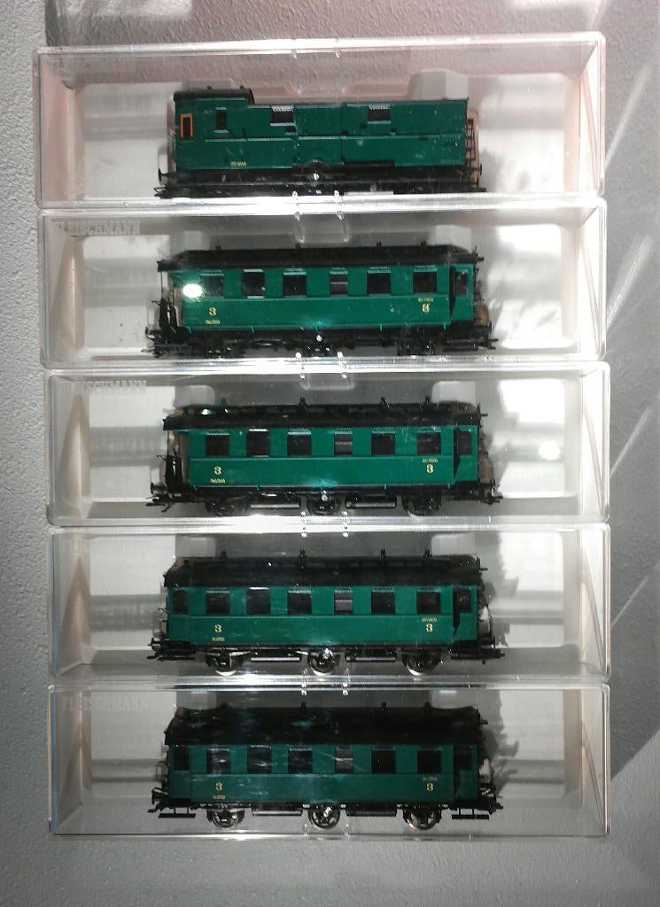 Fleischmann 91 5063 (2x) + 91 5064 (2x) + 93 5069 B K NMBS, Hobby en Vrije tijd, Modeltreinen | H0, Gelijkstroom, Fleischmann
