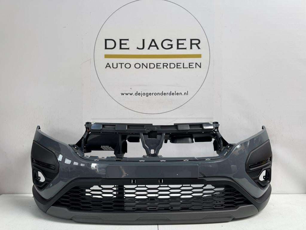 DACIA SANDERO III STEPWAY VOORBUMPER BUMPER 620228861R, Auto-onderdelen, Carrosserie en Plaatwerk, Dacia, Gebruikt, Voor, Automobile-Dacia SA