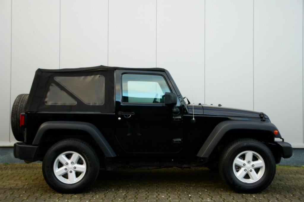 Jeep Jeep WRANGLER 3.8 V6 4x4 LPG 147kw (bj 2007, automaat), 450 kg, Gebruikt, 2000 kg, Zwart