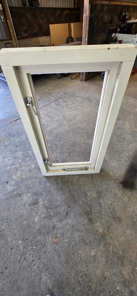 Gebruikt Gevelraam - Wit Houten Kozijn, Gevelraam of Ruit, Gebruikt, 80 tot 120 cm, 80 tot 120 cm