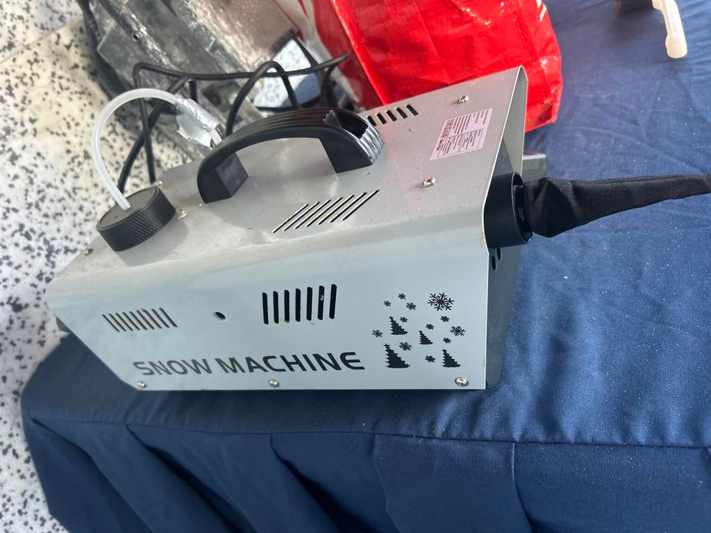 Sneeuwmachine voor feestjes, Ophalen of Verzenden, Gebruikt, Feestartikel, Carnaval