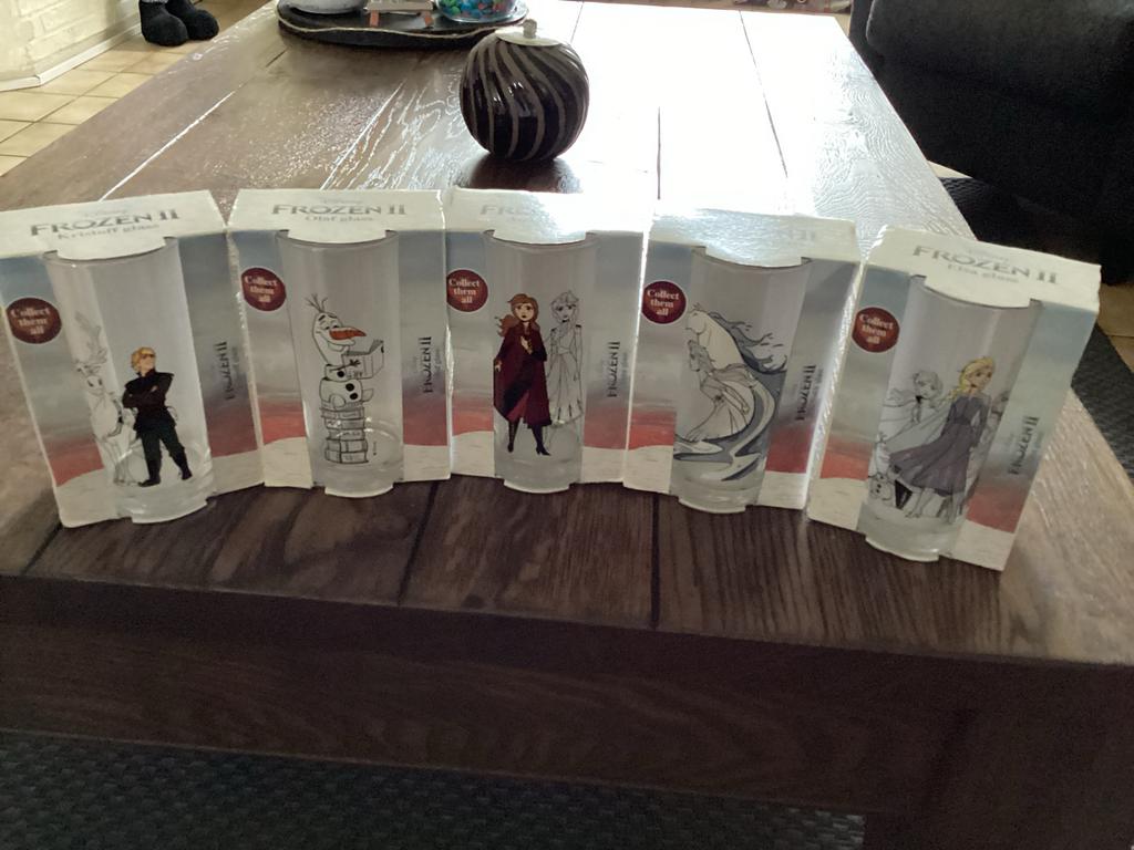 5 Nieuwe Frozen II Glazen in Verpakking, Verzamelen, Ophalen, Nieuw