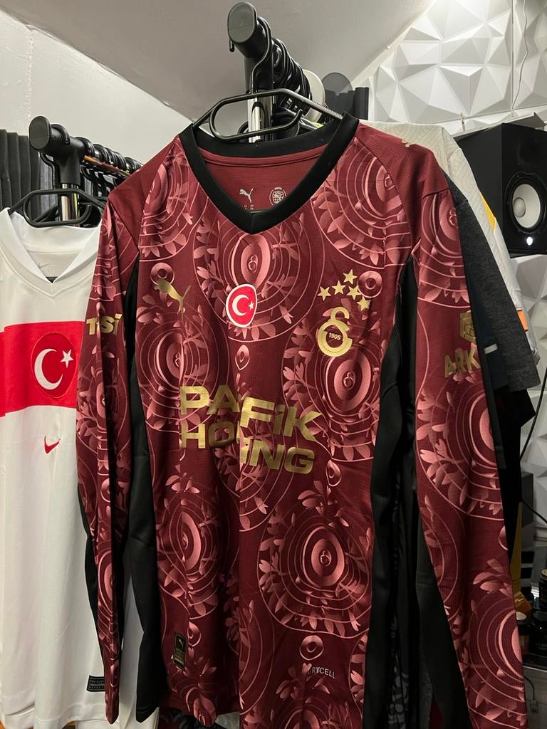 Galatasaray alternatief shirt lange mouwen 2025/2026, Nieuw, Overige maten, Ophalen of Verzenden, Voetbal