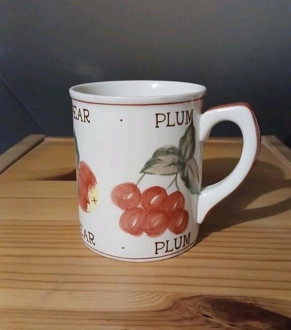 Laura Ashley beker, Verzenden