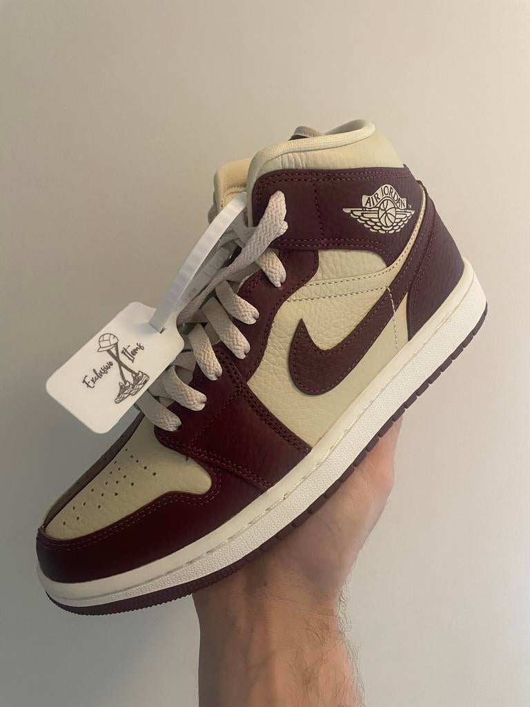 Nike Air Jordan 1 ‘ Beach Cherrywood’  38.5 39 40, Kleding | Dames, Schoenen, Bruin, Nike, Nieuw, Sneakers of Gympen
