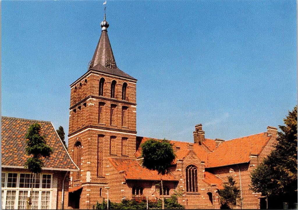 Lage Zwaluwe - R.K. Kerk, Ophalen of Verzenden, 1960 tot 1980, Ongelopen, Noord-Brabant