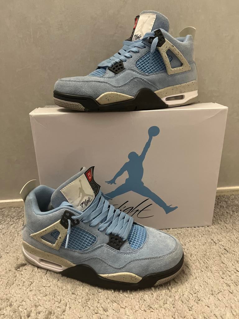 Air Jordan 4 Retro University Blue - Maat 43, Kleding | Heren, Schoenen, Ophalen, Blauw, Sneakers of Gympen, Zo goed als nieuw