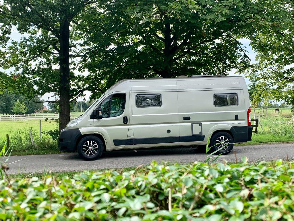 Perfecte Fiat Bavaria Camp kampeerbus te huur -automaat
