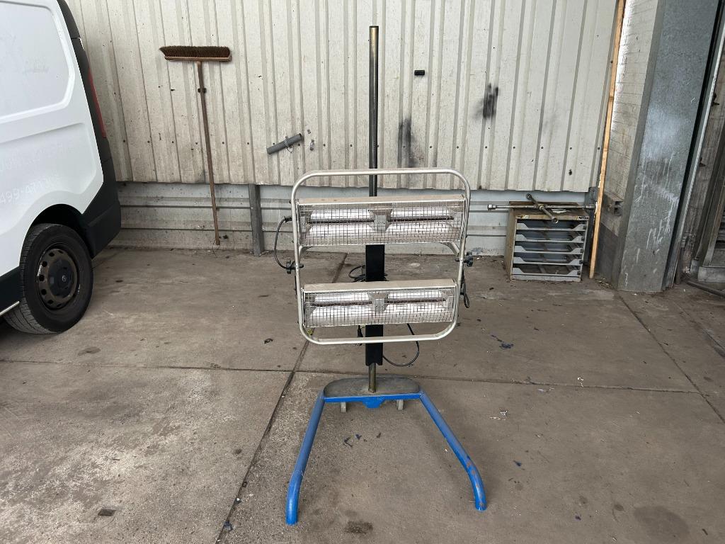 Infrarood straler / droger / warmte lampen met 2 lampen, Ophalen