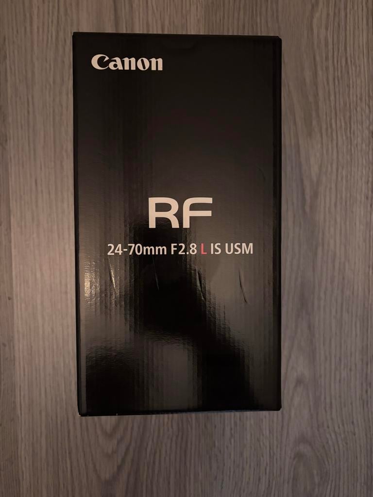 Canon RF 24-70mm f/2.8L IS USM Lens, Ophalen, Zo goed als nieuw, Standaardlens, Zoom