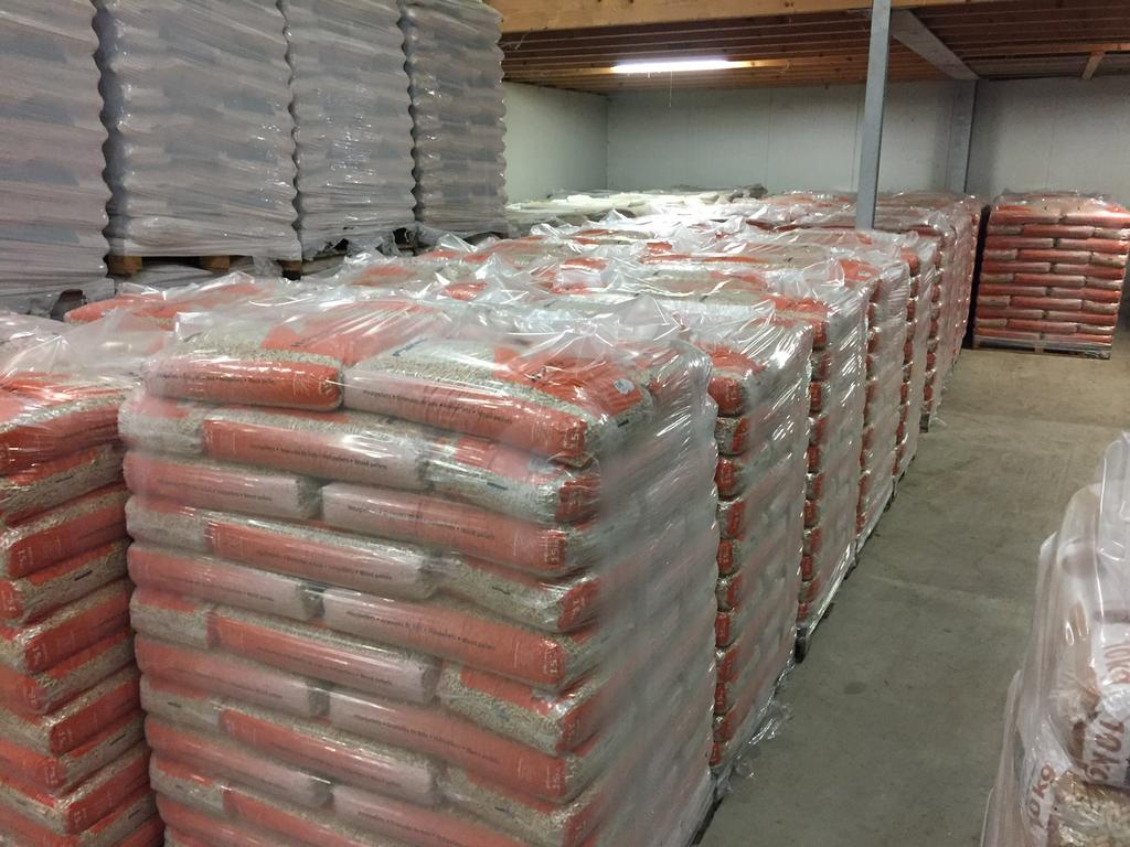 Purepower 5 Sterren 100% naaldhout 15kg Volle pallet 990kg, Minder dan 3 m³, Ophalen, Overige houtsoorten, Blokken