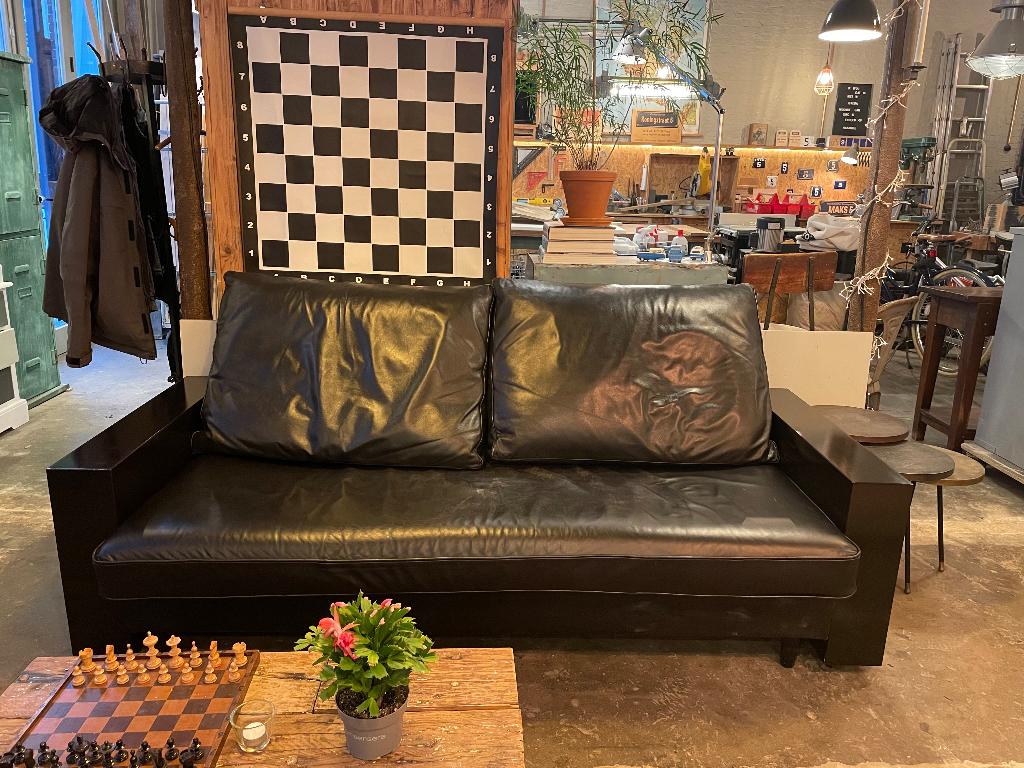 Eileen Gray Lota Bank, zwart leer, design, Ophalen