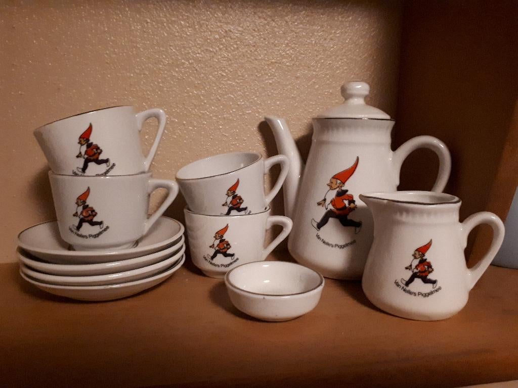 porselein kinderserviesje, Ophalen, Zo goed als nieuw