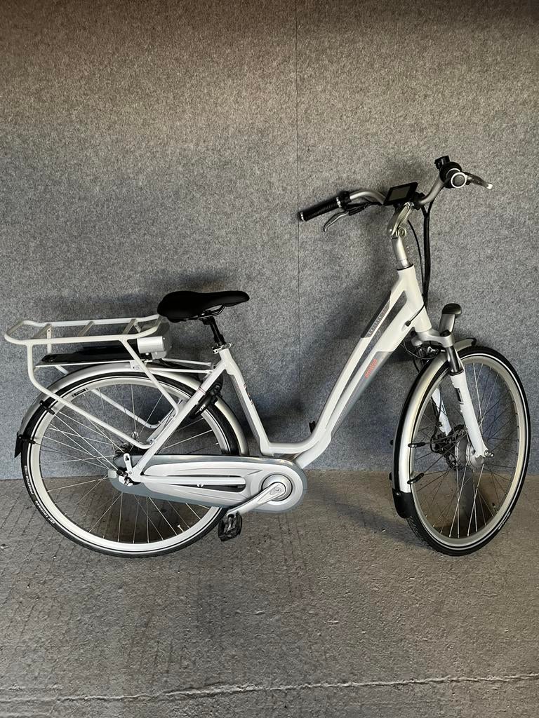 e-bike/ elektrische fiets van €595,- tot nieuw. voorraad, Zo goed als nieuw, 51 tot 55 cm, 50 km per accu of meer, Ophalen
