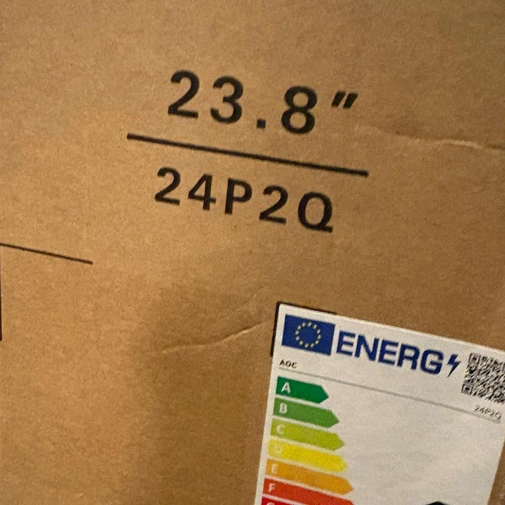 AOC 24P2Q - 24 inch Monitor, Computers en Software, Monitoren, IPS, In hoogte verstelbaar, Ophalen of Verzenden, Zo goed als nieuw