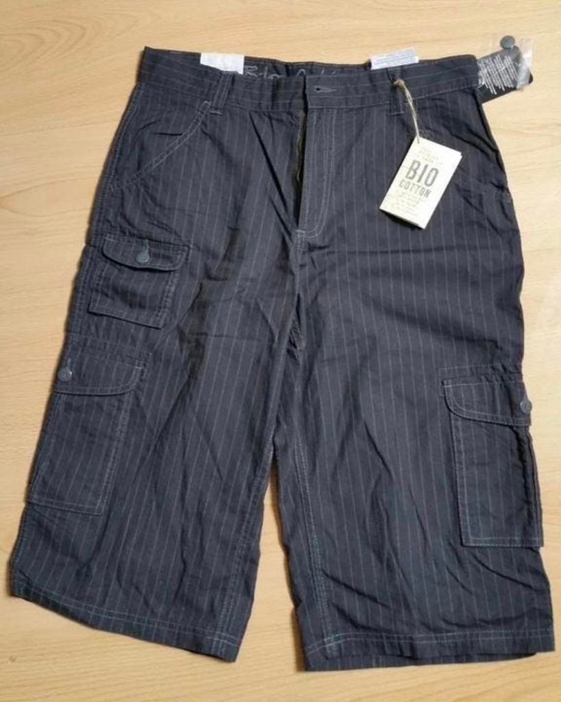 Nieuwe gestreepte korte broek maat 170, Kleding | Heren, Grote Maten, Ophalen of Verzenden, Nieuw, Blauw, Broek of Spijkerbroek