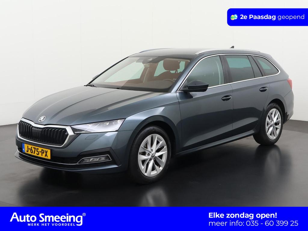 Skoda Octavia Combi 1.5 TSI First Edition | Navigatie | Zond, Stof, 4 cilinders, Origineel Nederlands, Handgeschakeld