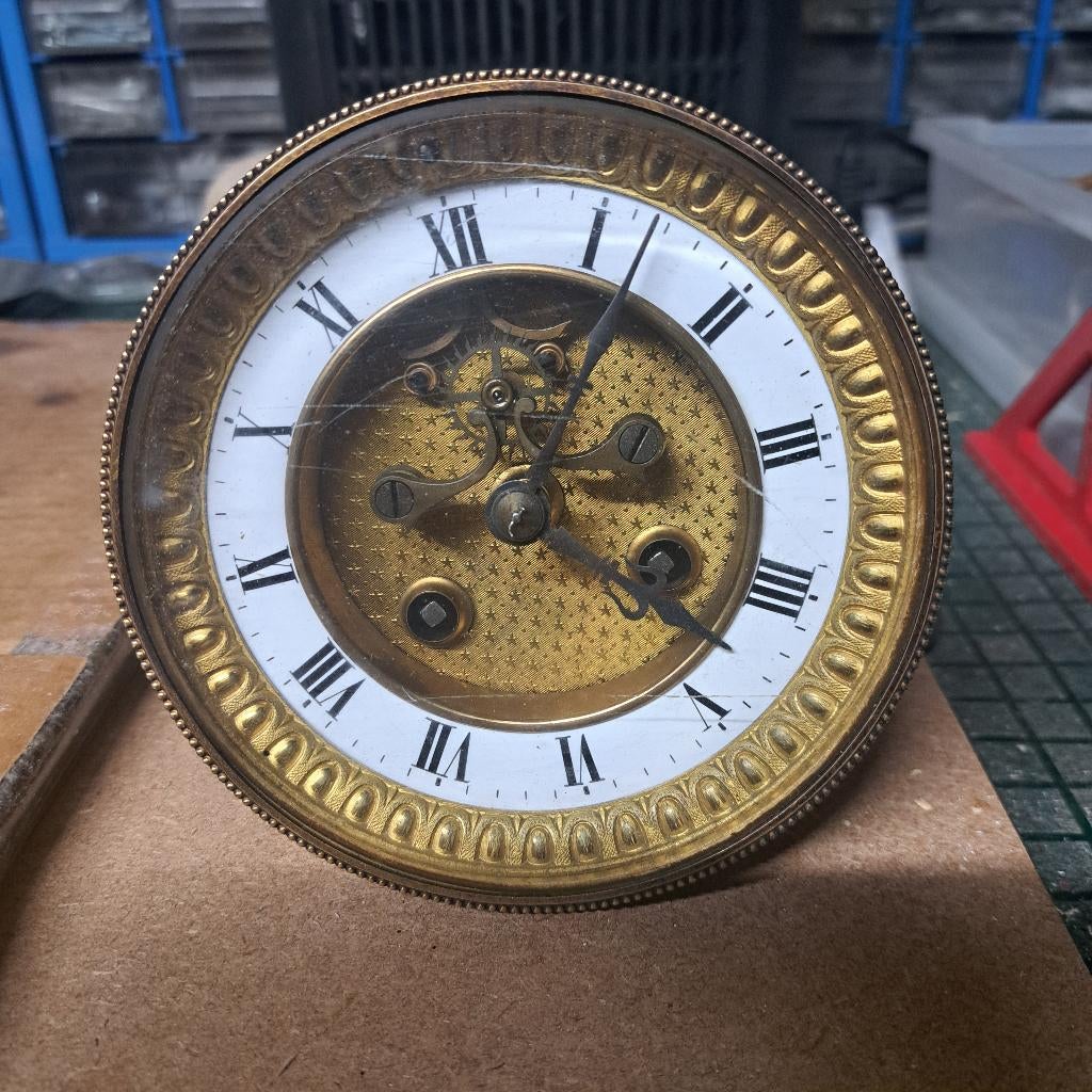 uurwerk oud en slinger., Antiek en Kunst, Antiek | Klokken, Ophalen of Verzenden