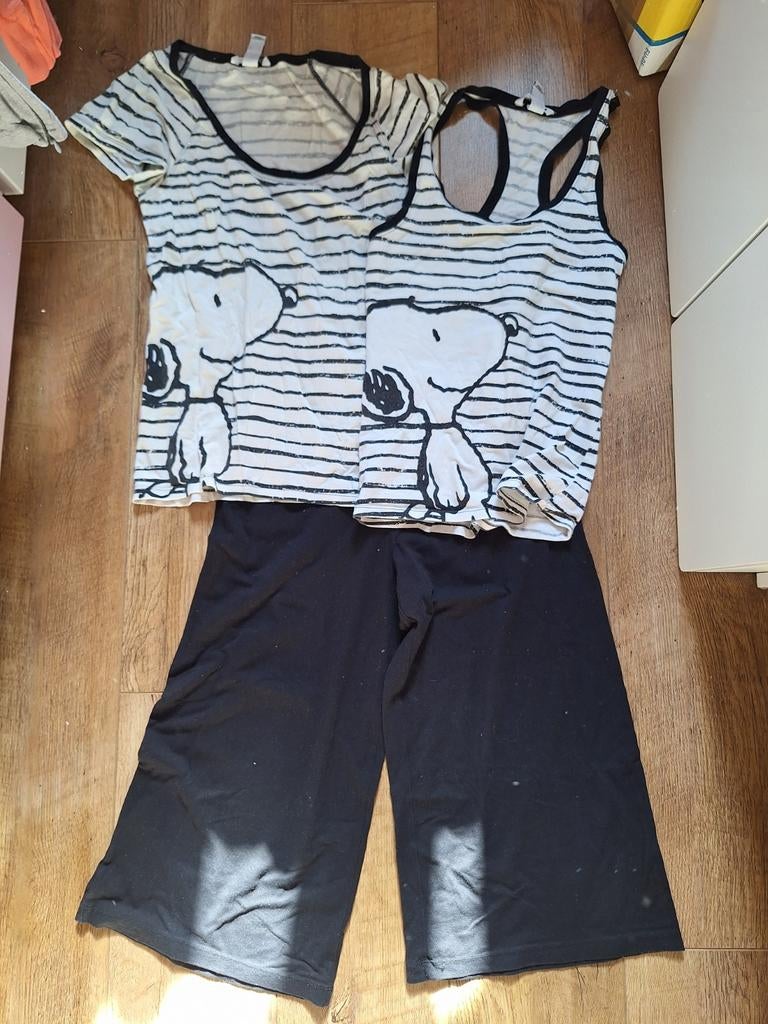 H&M Snoopy pyjama set, Kleding | Dames, H&M, Ophalen of Verzenden, Gedragen, Maat 36 (S)