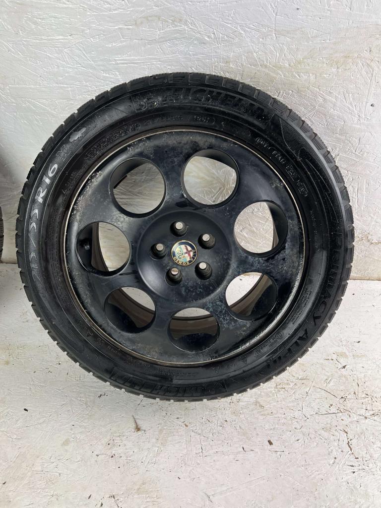 Originele Alfa Romeo 147 156 GT velgen 16" 5x98 winterset, Niet ingevuld, 16 inch, Banden en Velgen, Niet ingevuld