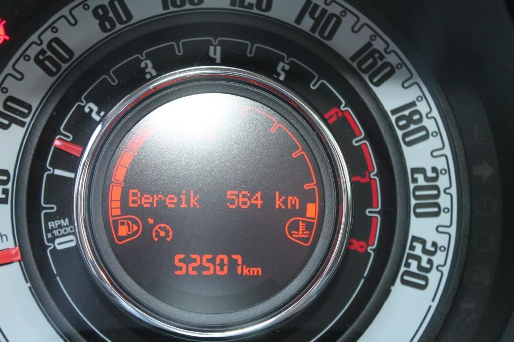 Fiat 500 0.9 TWINAIR T LOUNGE AIRCO PANORAMADAK, Voorwielaandrijving, Gebruikt, Met garantie (alle), 905 kg