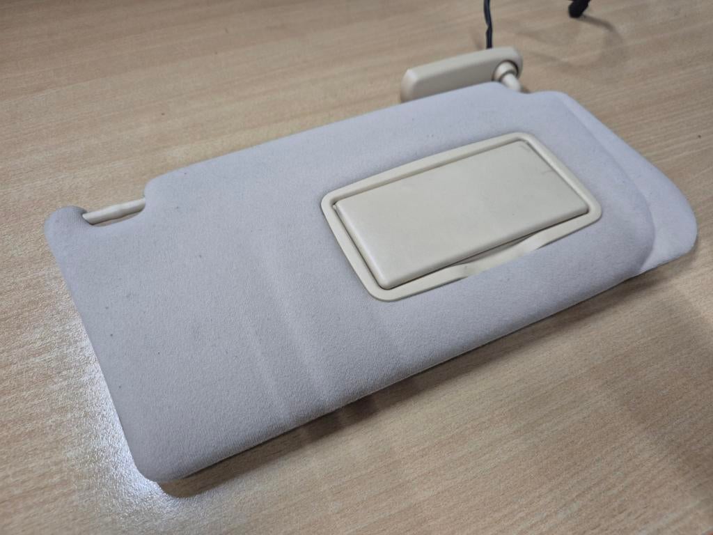 Maserati Quattroporte V (M139) Zonnevizier Passagier, Maserati, Ophalen of Verzenden, Viale Ciro Menotti 322, 41121 Modena, Italy