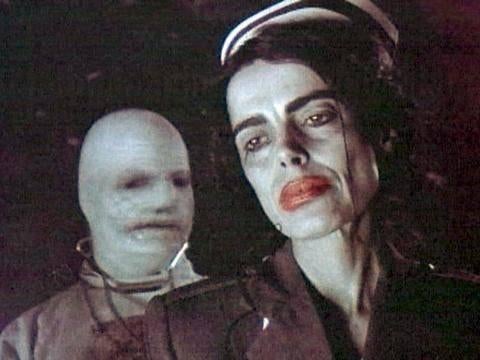 Famke Janssen in 'House on Haunted Hill', Vanaf 16 jaar, Ophalen of Verzenden, Zo goed als nieuw, Spoken en Geesten