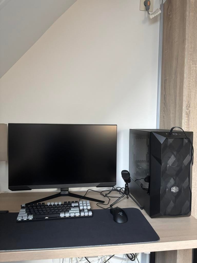 Gaming setup nieuw, Computers en Software, Ophalen, Met monitor, Zo goed als nieuw, Gaming