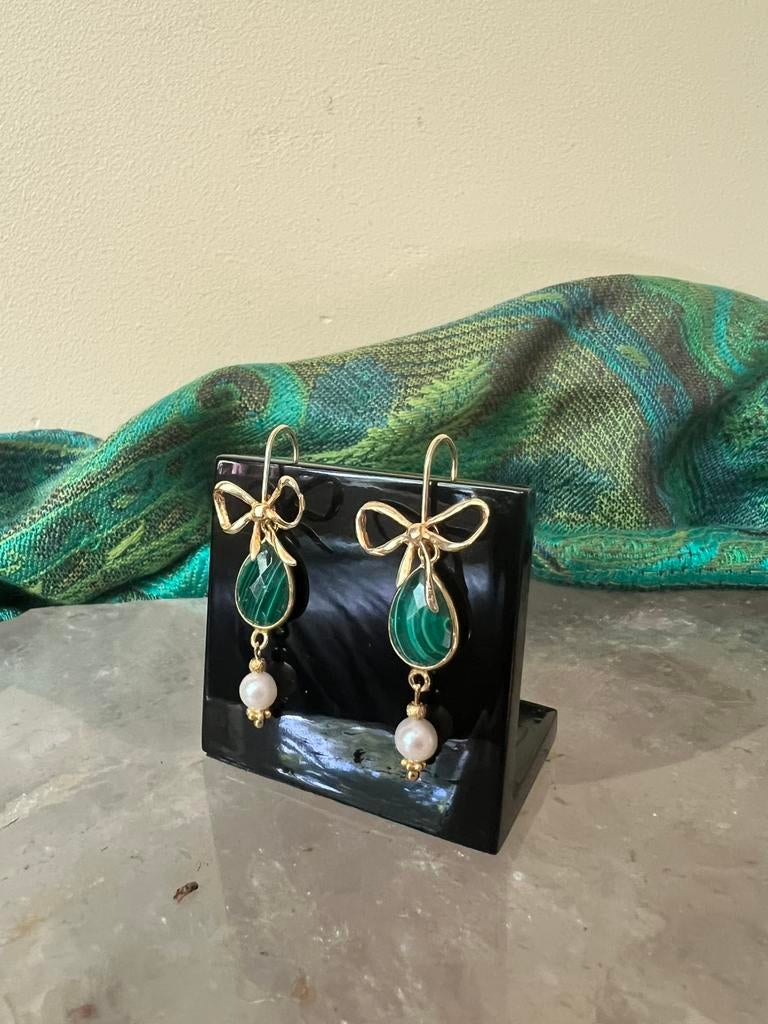 Akoya zoutwater parel saffier geluk balans harmonie uniek, Hangers, Nieuw, Ophalen of Verzenden, Met edelsteen