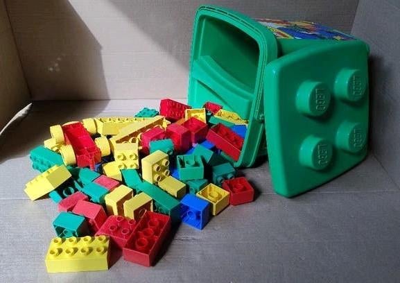 Duplo bak met deksel, extra gevuld met losse Duplo, Ophalen of Verzenden, Gebruikt, Complete set, Duplo