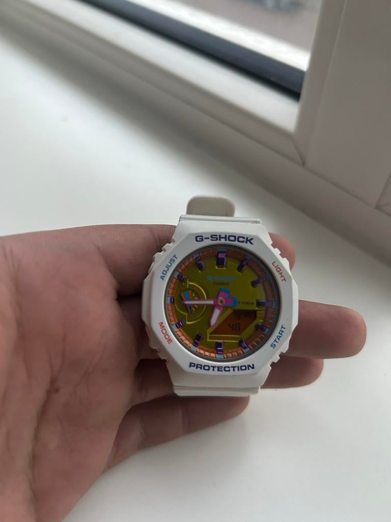 Casio G-Shock GMA-2100BS Rainbow Dial, Casio, Kunststof, Polshorloge, Kunststof