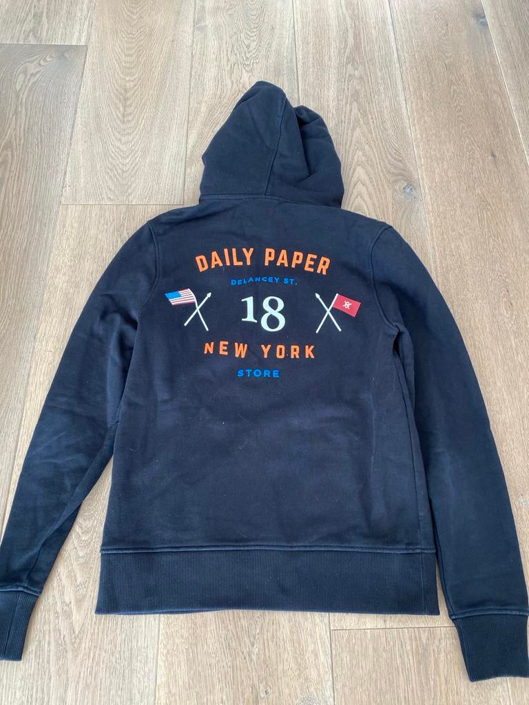 Daily Paper hoodie zwart met print, Ophalen, Gedragen, Maat 46 (S) of kleiner, Zwart
