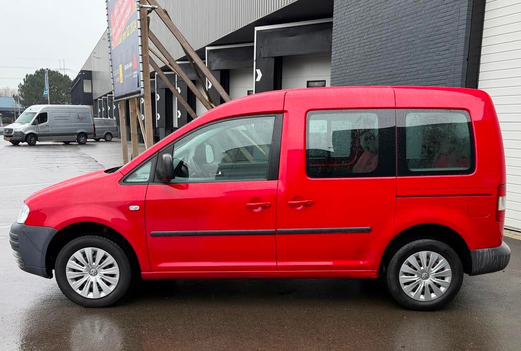 Volkswagen Caddy 1.4 Optive 7PERSOONS/CLIMA/ELKPAKKET/APK, Auto's, Stof, Gebruikt, 4 cilinders, 7 stoelen
