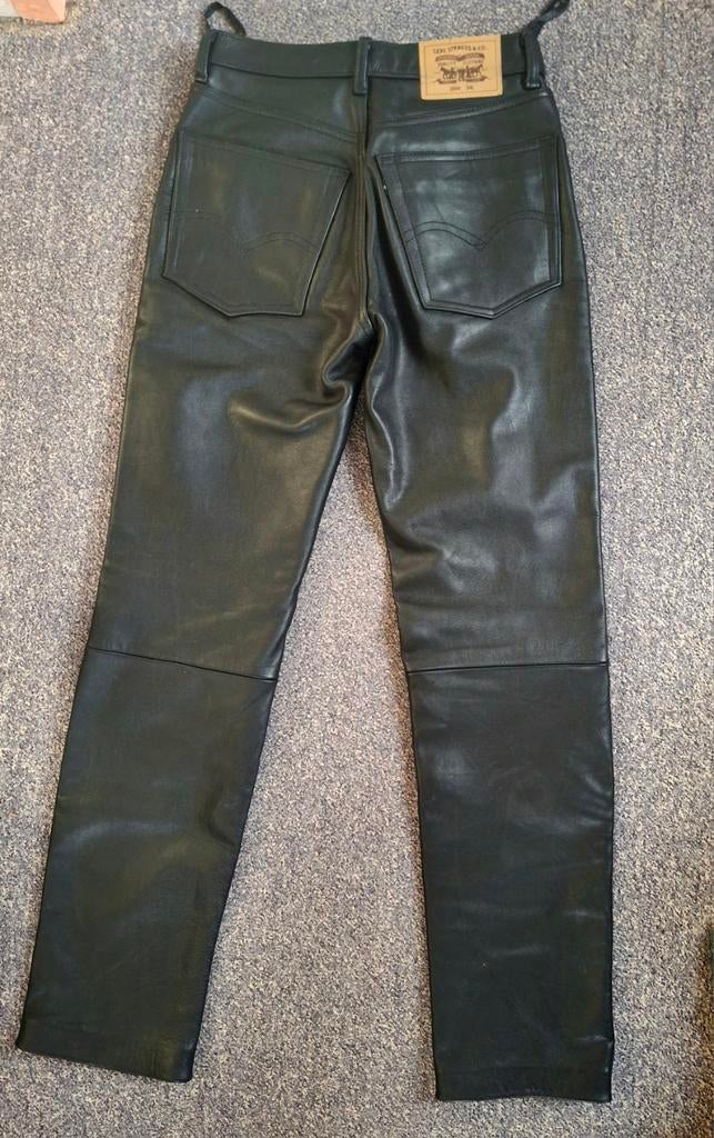 Leren broek levi's W28 L34, Kleding | Dames, Zwart, Nieuw, Ophalen of Verzenden, W28 - W29 (confectie 36)