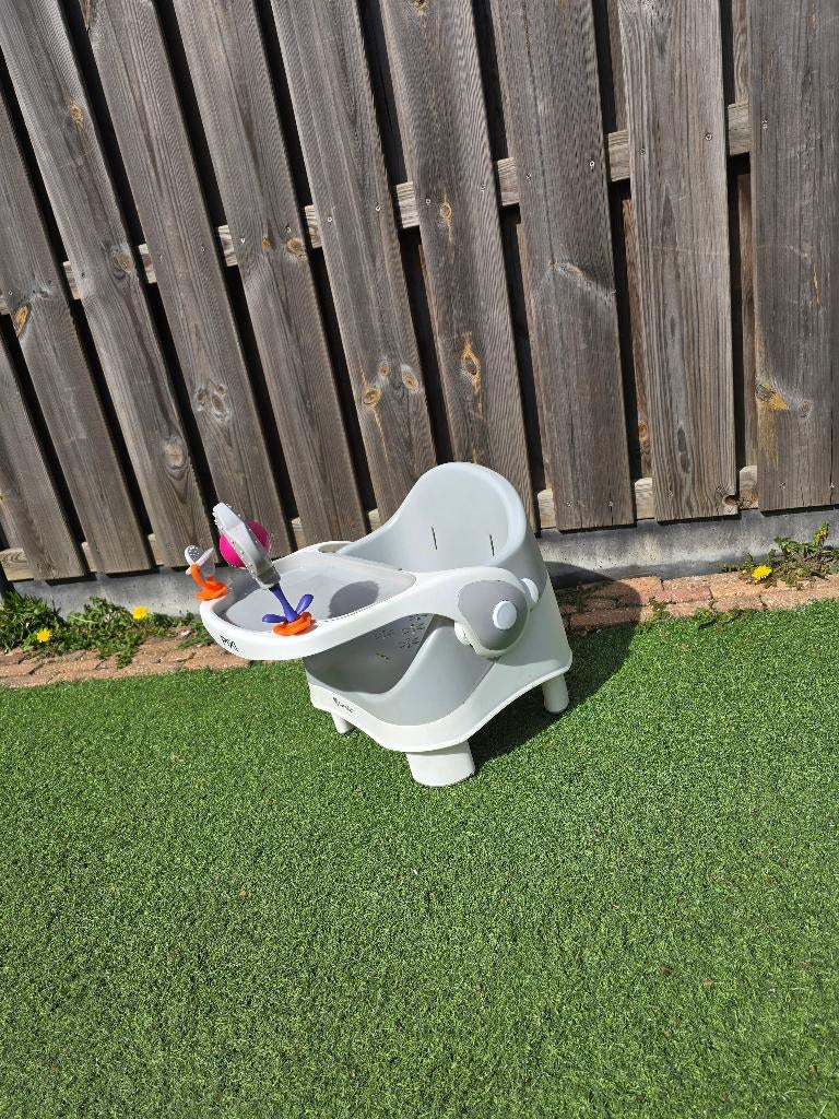 Lorelli stoelverhoger met blad, Kinderen en Baby's, Kinderkamer | Tafels en Stoelen, Ophalen, Zo goed als nieuw, Stoel(en)