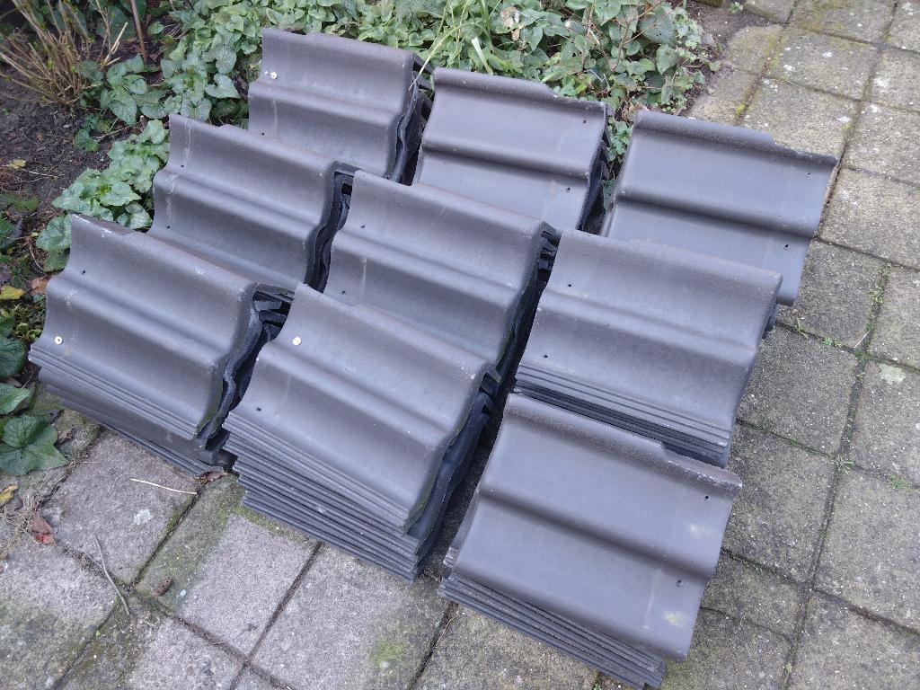 Sneldek BMI gevelpannen Links & Rechts, Ophalen, Gebruikt, Steen of Klei, 15 m² of meer