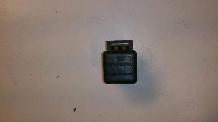 Kawasaki GPX600 knipperrelais GPX600R relais Ninja GPX 600, Ophalen of Verzenden, Gebruikt