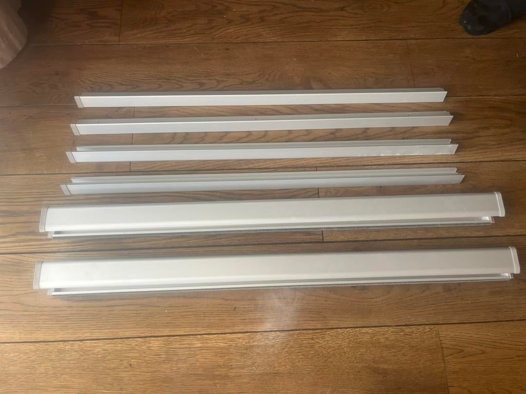 2x aluminum dakraam rolgordijn SK06 GGL 606, Ophalen of Verzenden, Zo goed als nieuw, Minder dan 50 watt, Armatuur