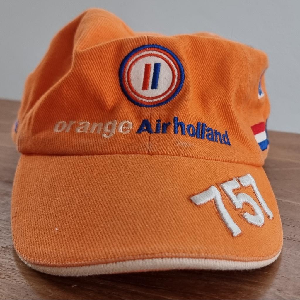 Pet of cap Air Holland - Boeing 757 - oranje - uniek - IZGST, Ophalen of Verzenden, Zo goed als nieuw, Overige typen