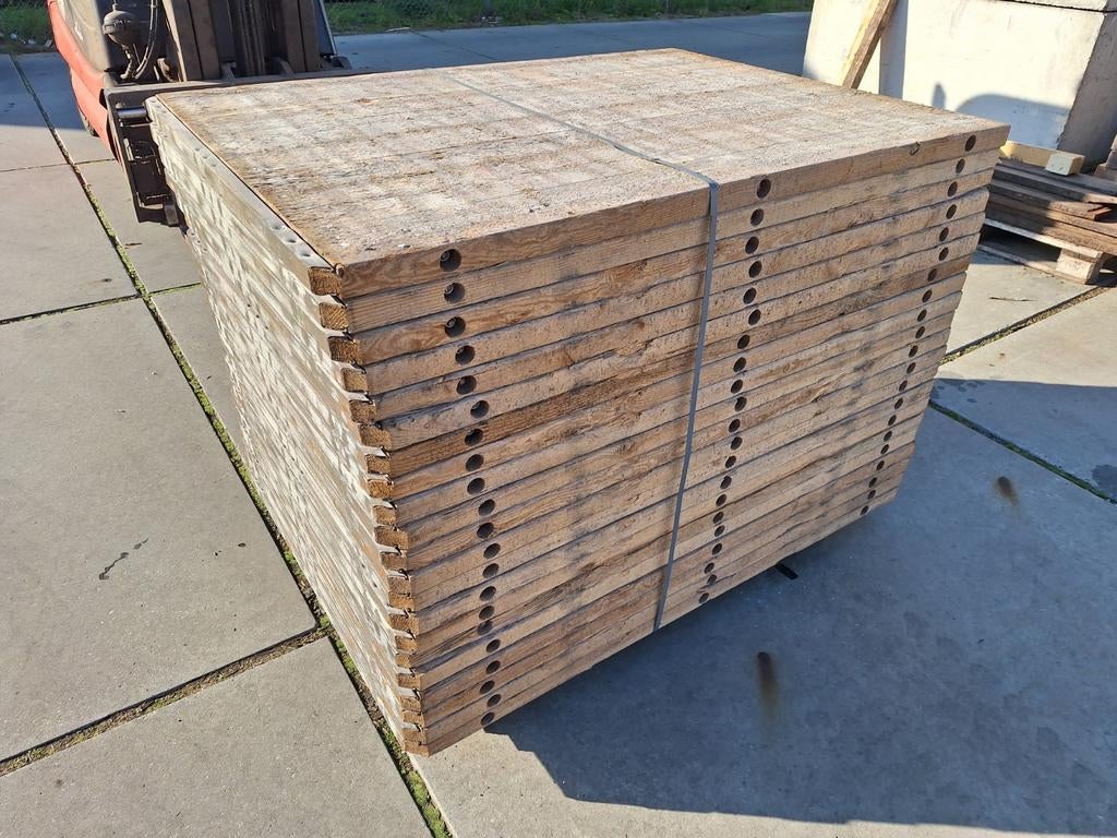 Zeer nette   steenschotten  100x140cm  vlonder terras, Tuin en Terras, Kanzo handelsonderneming, Ophalen of Verzenden, Velsenstraat  2