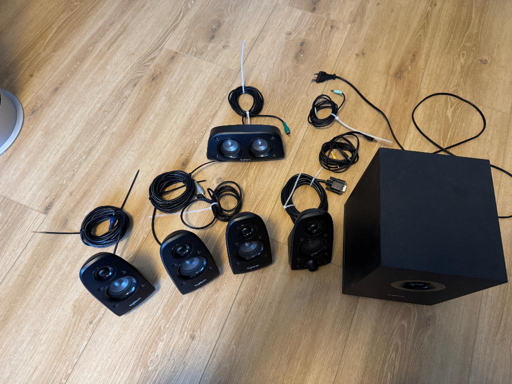 Logitech Z506 Speaker Set | 5.1 Suround | Zie Beschrijving, Ophalen of Verzenden, Gebruikt, Audiokanaal 5.1, Logitech