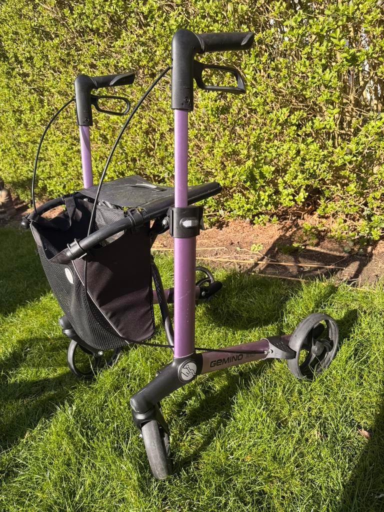 Lichtgewicht Rollator Sunrise Medical Gemino 30, Diversen, Rollators, Ophalen of Verzenden, Opvouwbaar, Zo goed als nieuw