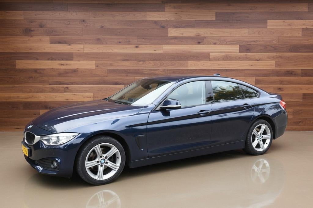 BMW 4 Serie Gran Coupé 418d Business | NAVI | TREKHAAK, 745 kg, 4 cilinders, Blauw, 1465 kg
