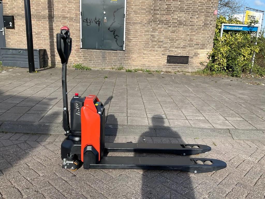 BT LHE130 1300KG PALLETWAGEN / HEFTRUCK (bj 2023), 1000 tot 2000 kg, Elektrisch, Palletwagen, BT