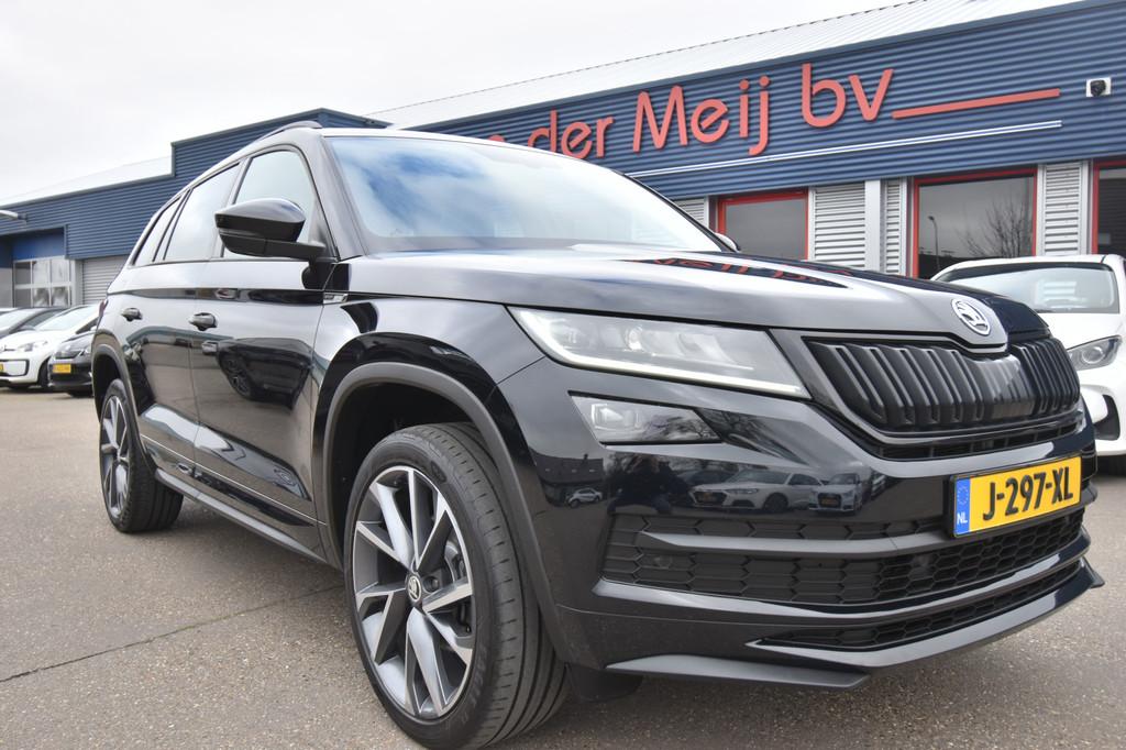 Skoda Kodiaq 1.5 TSI Sportline Business ,TREKHAAK , VIRTUAL, 4 cilinders, 150 pk, 1481 kg, Zwart