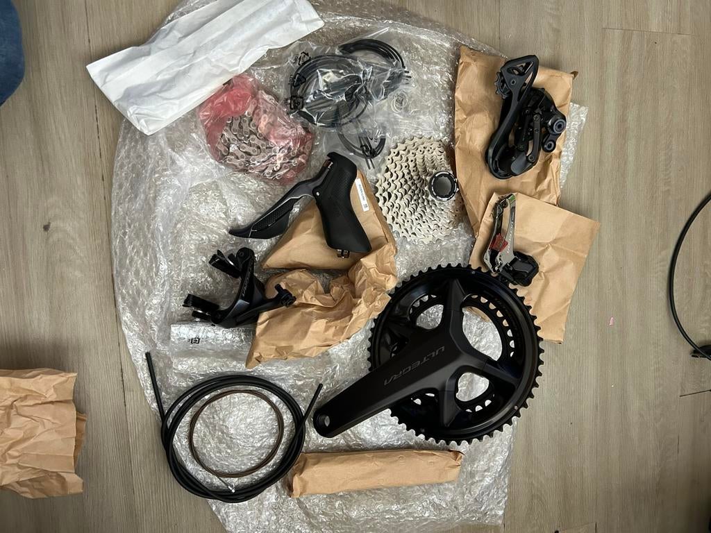 Nieuw Ultegra Di2 12 speed groep R8150, Fietsen en Brommers, Fietsonderdelen, Ophalen, Nieuw, Racefiets
