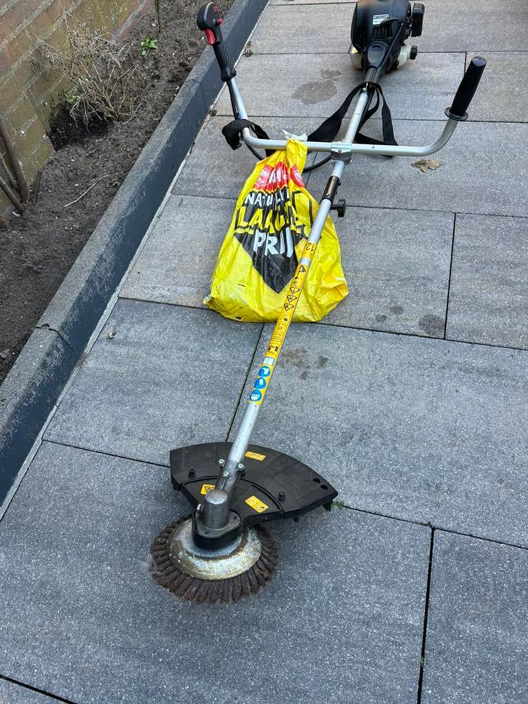 Bosmaaier, Ophalen, Zo goed als nieuw, 10 tot 30 cm, Benzine