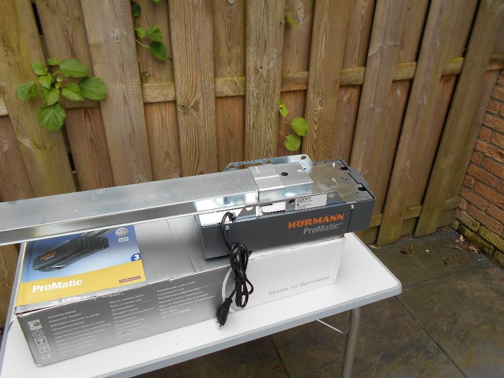 hormann garagedeur aandrijving, Ophalen, Garagedeur, Zo goed als nieuw, Metaal