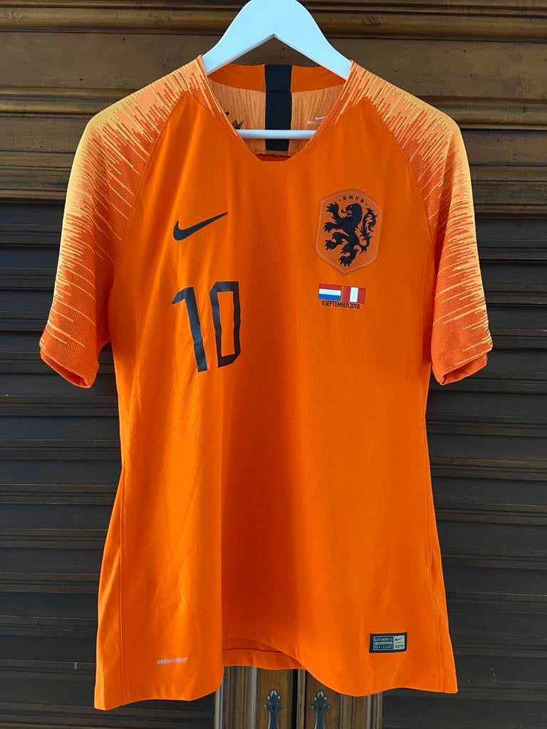 KNVB voetbalshirt Wesley Sneijder, Maat L, Ophalen of Verzenden, Nieuw, Shirt